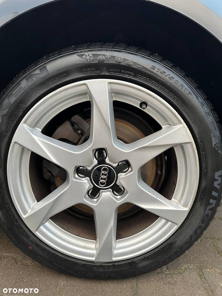 Audi A4 Avant 2.0 TDI Multitronic - 9