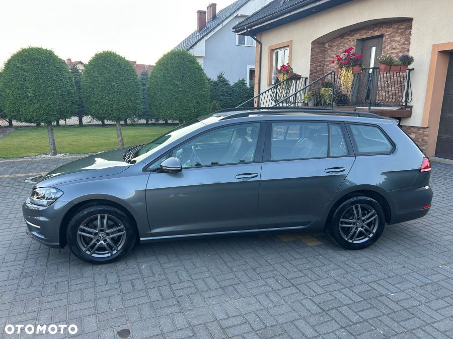 Volkswagen Golf 1.0 TSI OPF Comfortline - 3