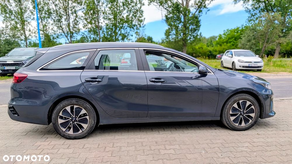 Kia Ceed - 6