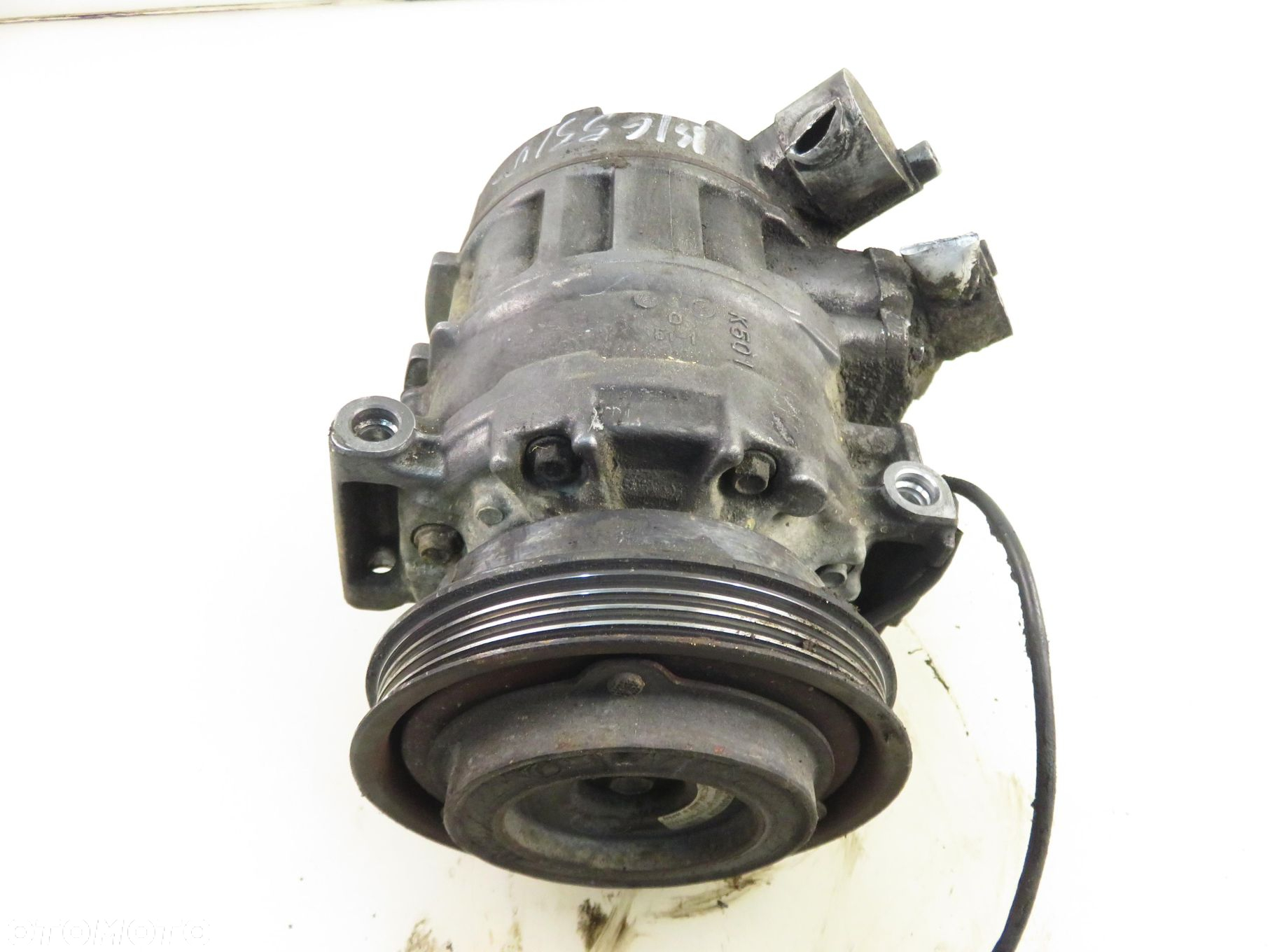KOMPRESOR KLIMATYZACJI VW PASSAT B5 1.9 TDI  8D0260808 4472208182 - 6