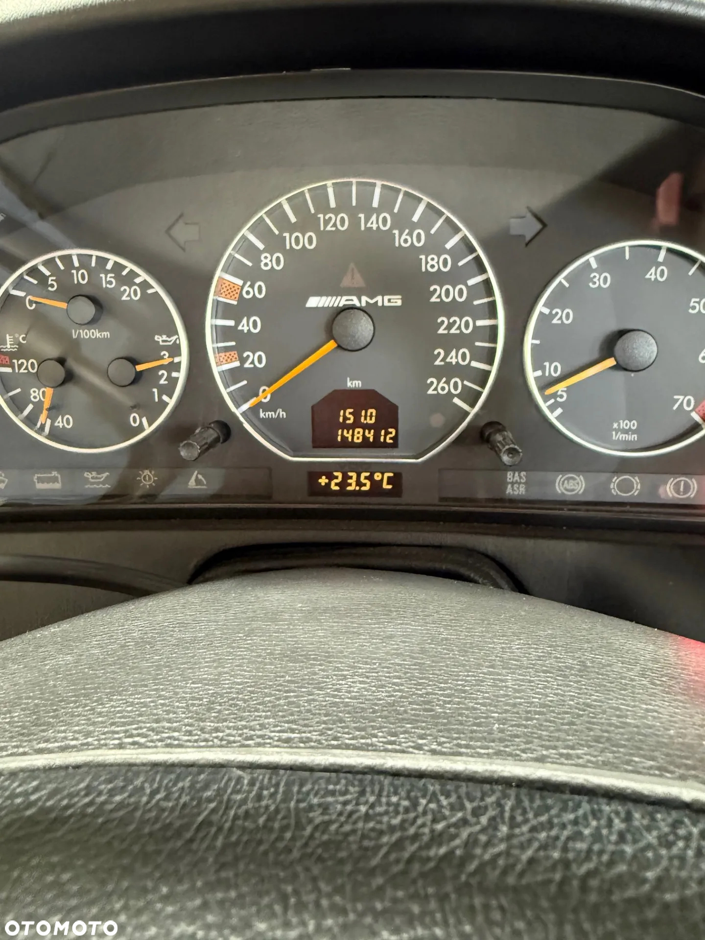 Mercedes-Benz SL 500 - 12