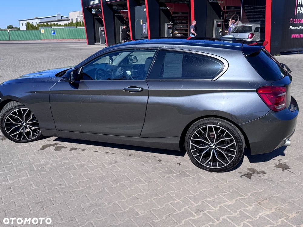 BMW Seria 1 116d - 5
