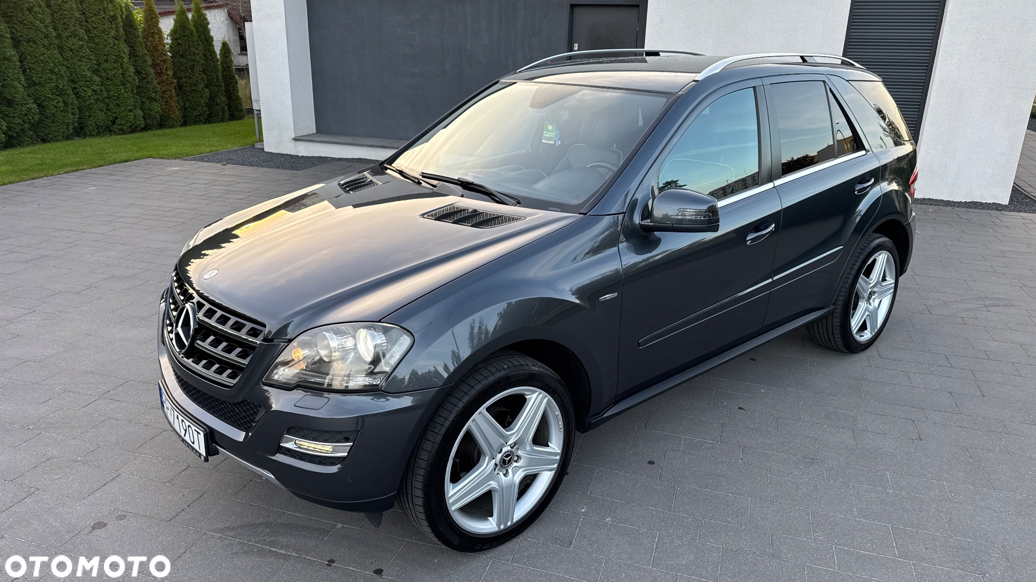 Mercedes-Benz ML 300 CDI BlueEff 4-Matic - 31