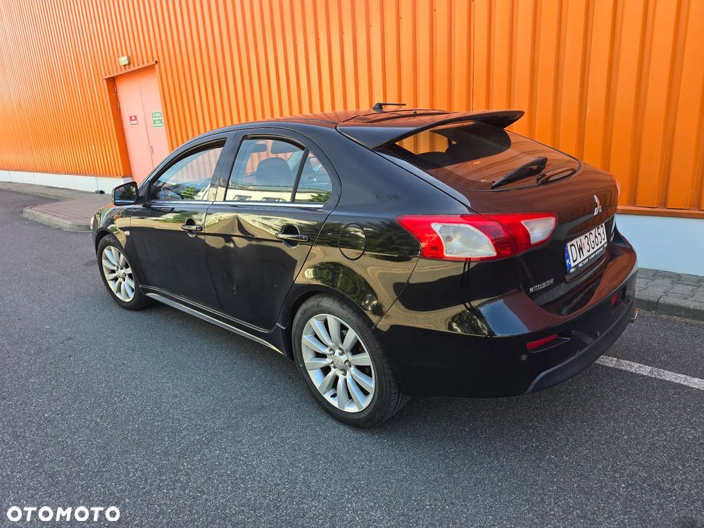 Mitsubishi Lancer 1.8 Intense - 4