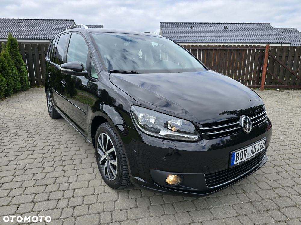 Volkswagen Touran 2.0 TDI DPF BlueMotion Technology Highline - 8