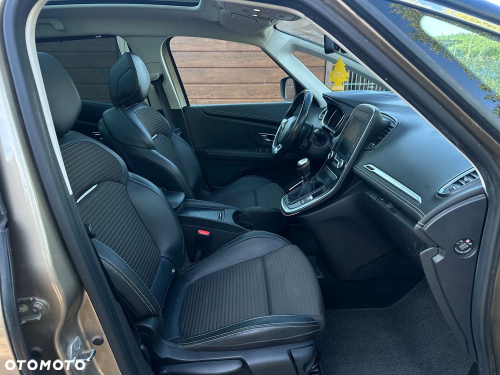 Renault Scenic dCi 130 FAP Start & Stop Bose Edition - 6