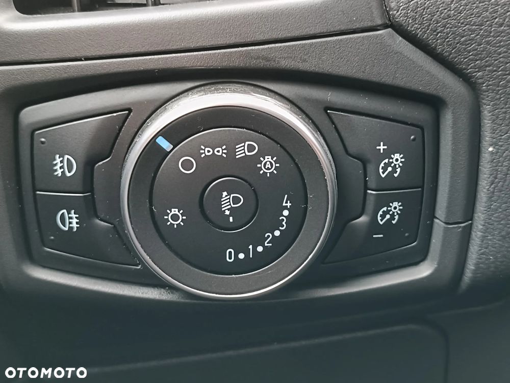 Ford Focus 1.0 EcoBoost Black Edition ASS - 24