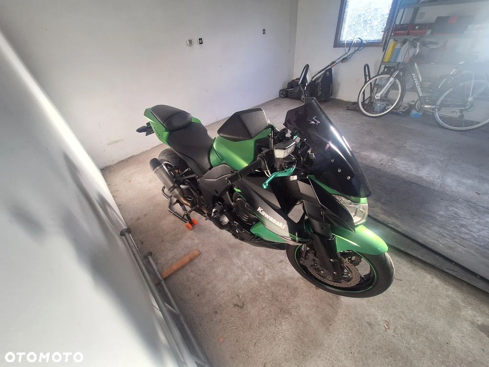Kawasaki ZR - 12
