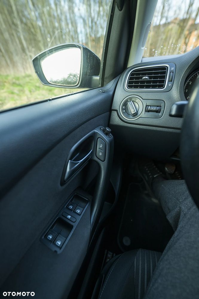 Volkswagen Polo 1.2 TSI Highline - 11