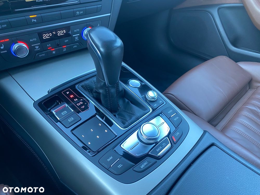 Audi A6 Avant 2.0 TDI quattro S tronic - 6