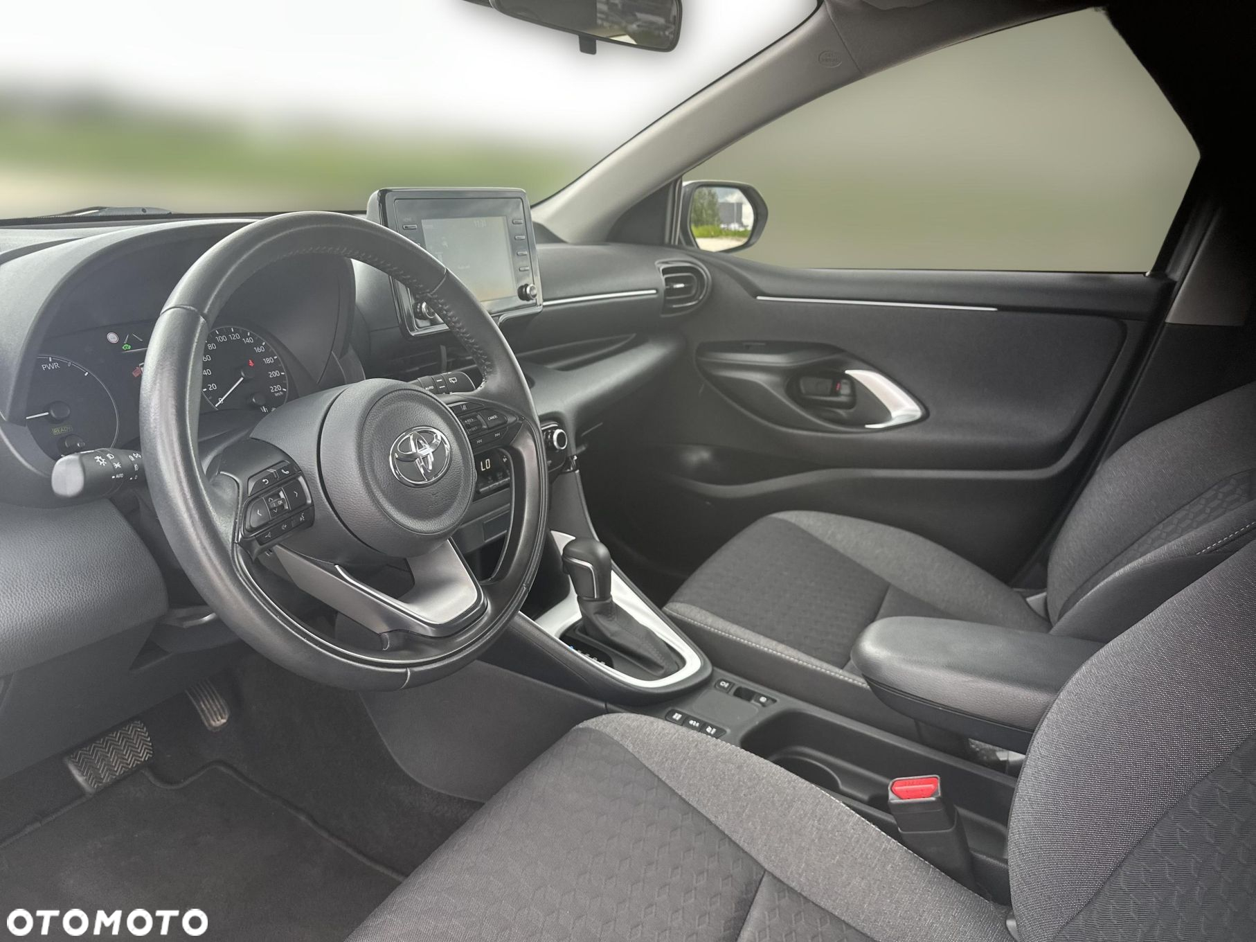 Toyota Yaris - 9