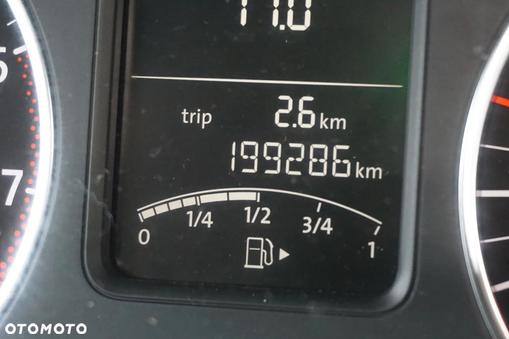 Volkswagen Polo 1.4 16V Comfortline - 32