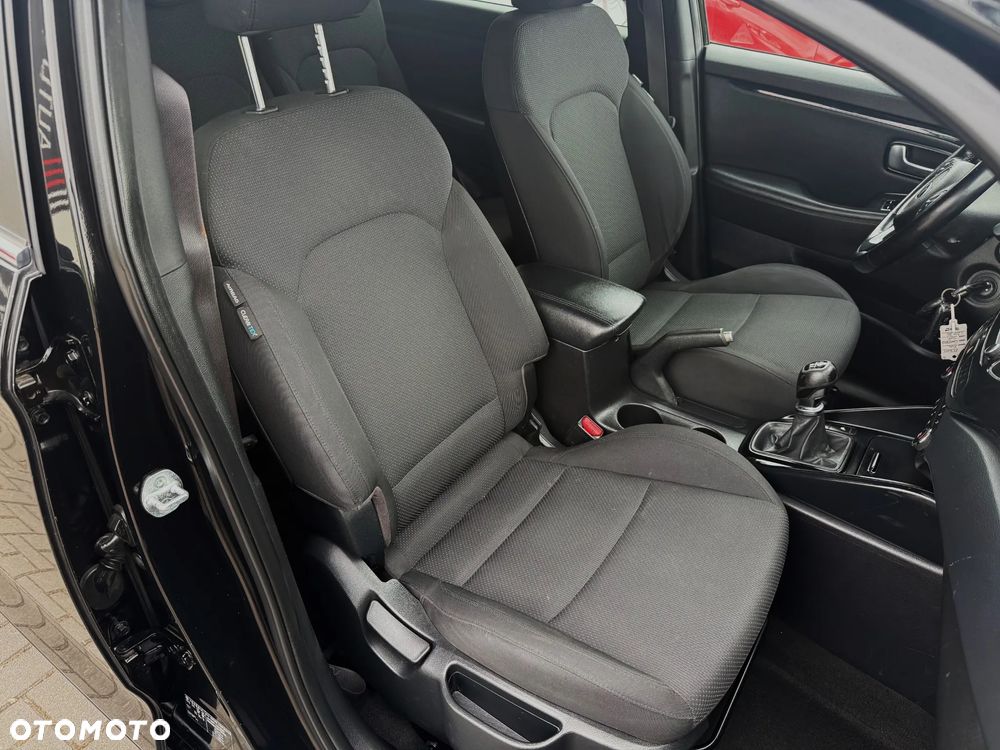 Kia Carens 1.7 CRDi 115 Dream-Team Edition - 14