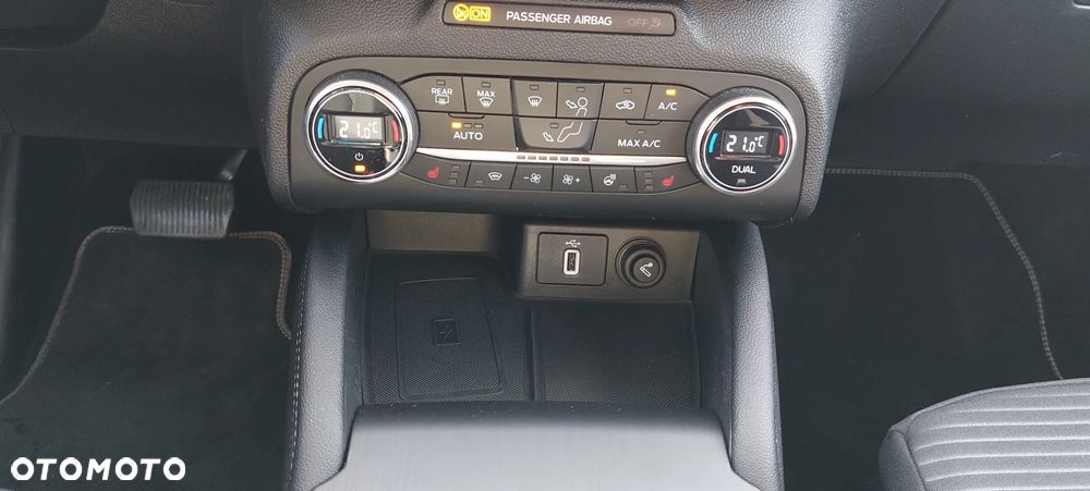 Ford Focus 2.0 EcoBlue Titanium X - 13