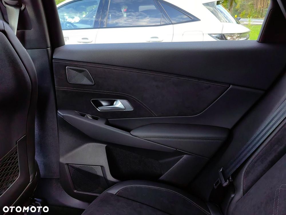 DS Automobiles DS 7 Crossback - 21