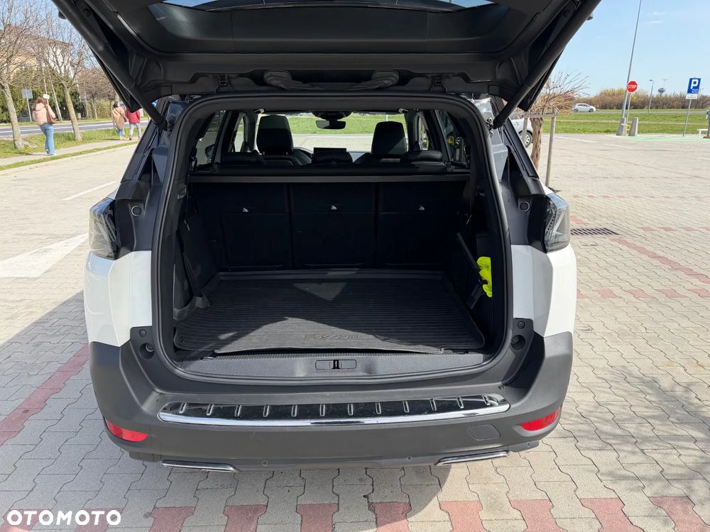 Peugeot 5008 1.6 PureTech GT S&S EAT8 - 11