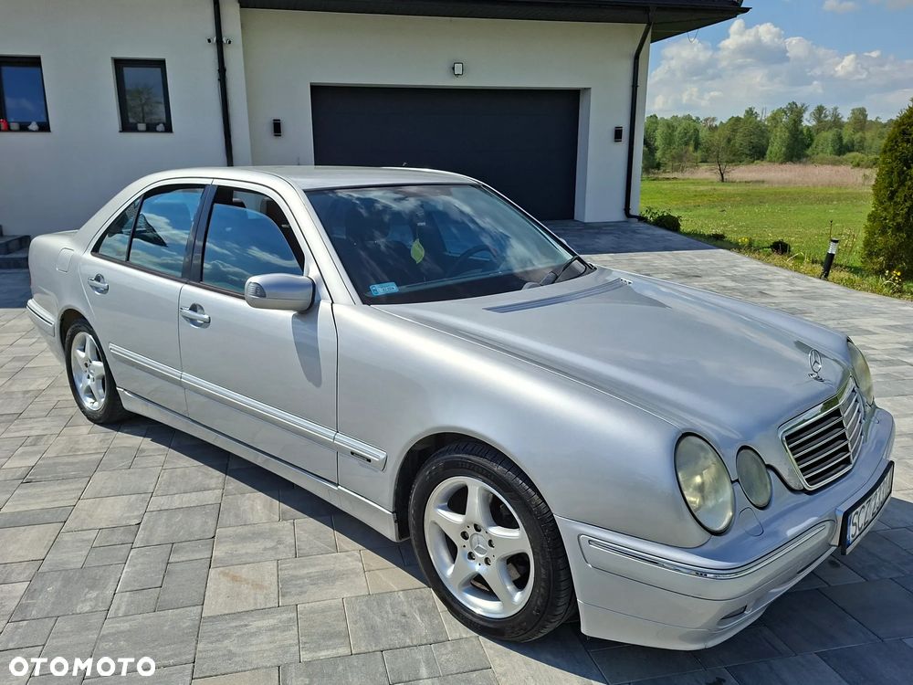 Mercedes-Benz Klasa E 220 T CDI Avantgarde - 2