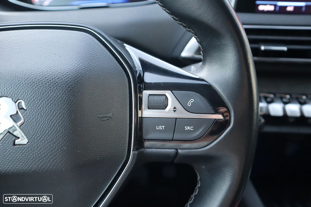 Peugeot 3008 1.2 PureTech Allure J18 - 29