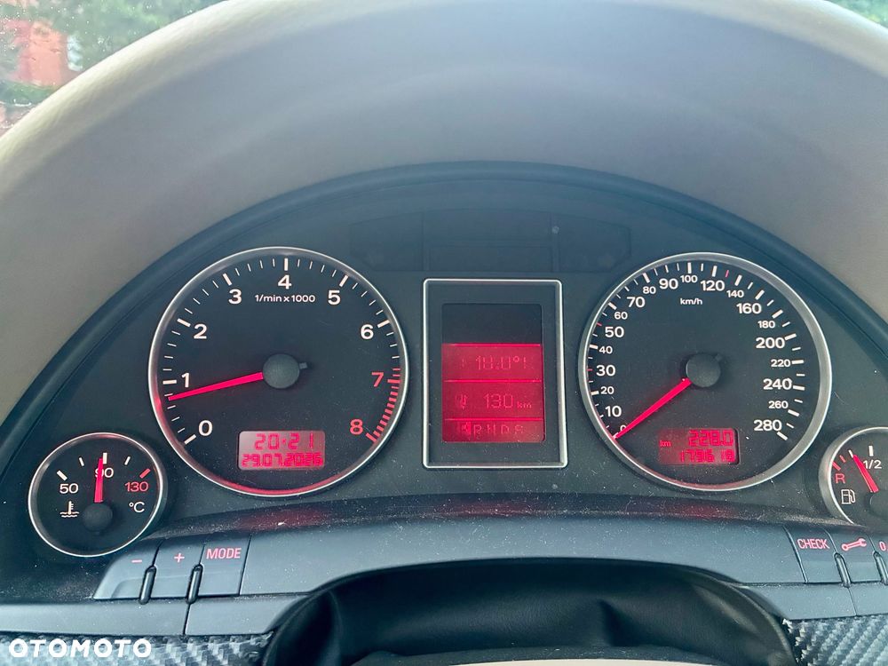 Audi A4 Limousine 3.2 FSI Multitronic - 6