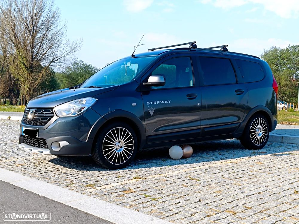 Dacia Lodgy Blue dCi 115 (7L) Stepway Selection Blue - 1