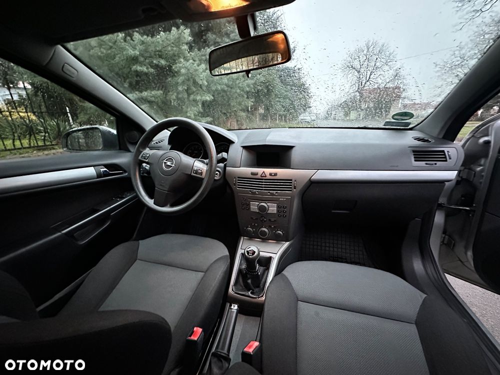 Opel Astra 1.6 Cosmo - 8