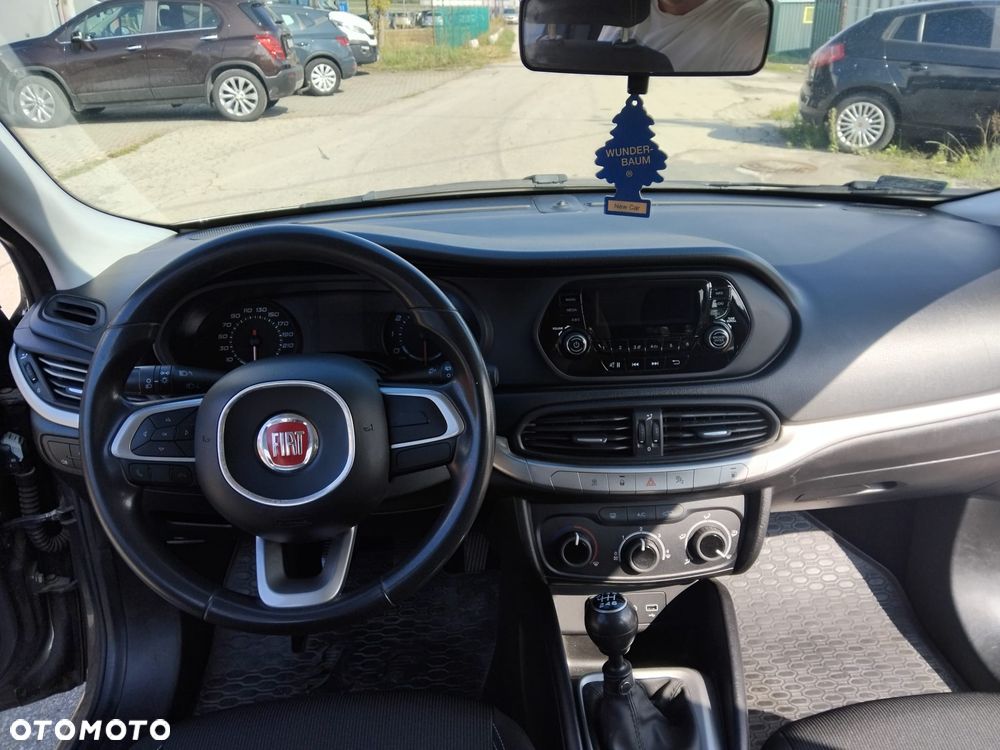 Fiat Tipo 1.4 T-Jet 16v Lounge - 23