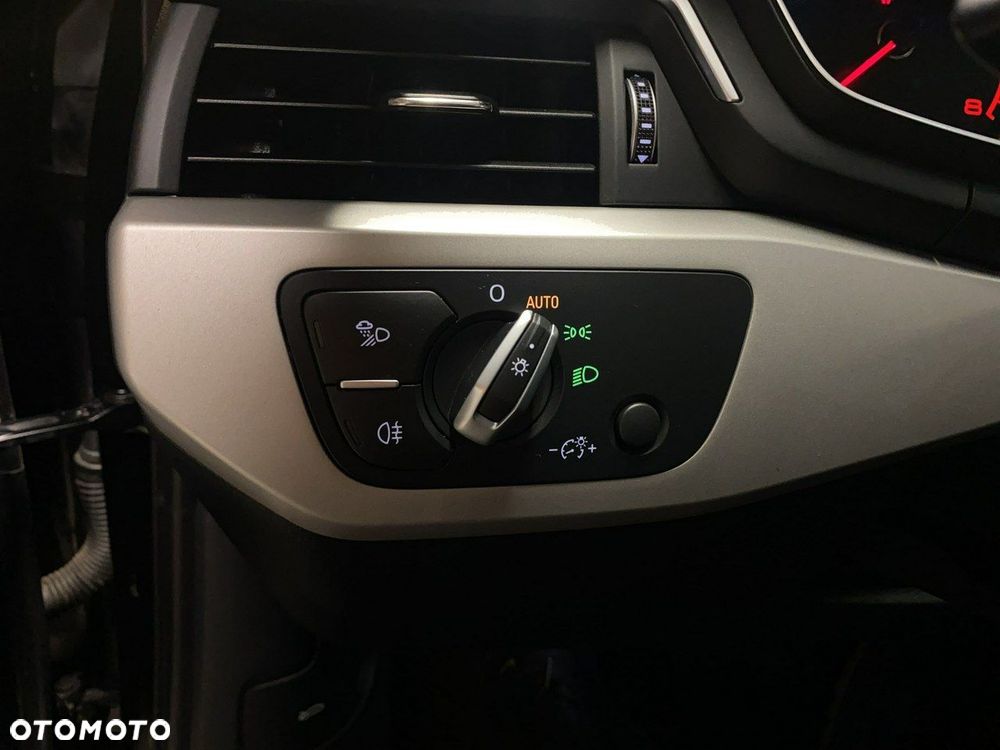 Audi A4 Limousine - 39