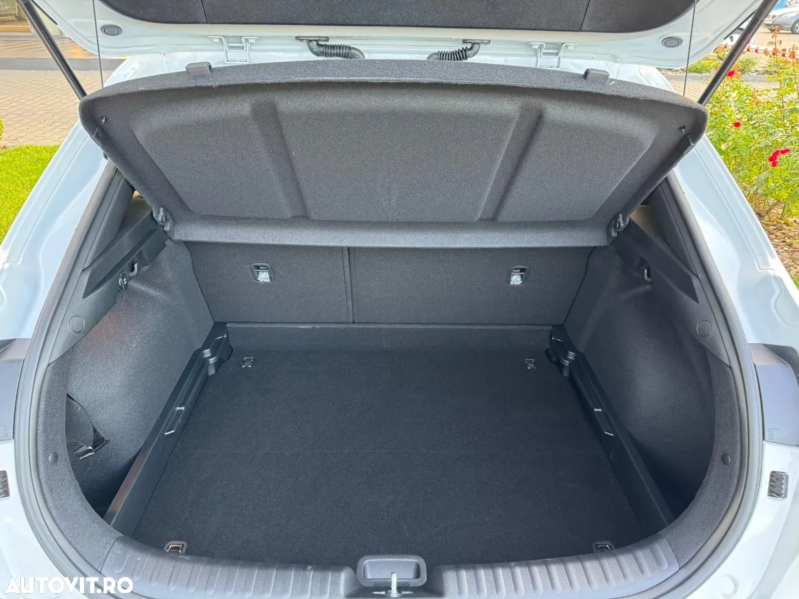 Kia XCeed 1.5 T-GDI 7DCT City - 23