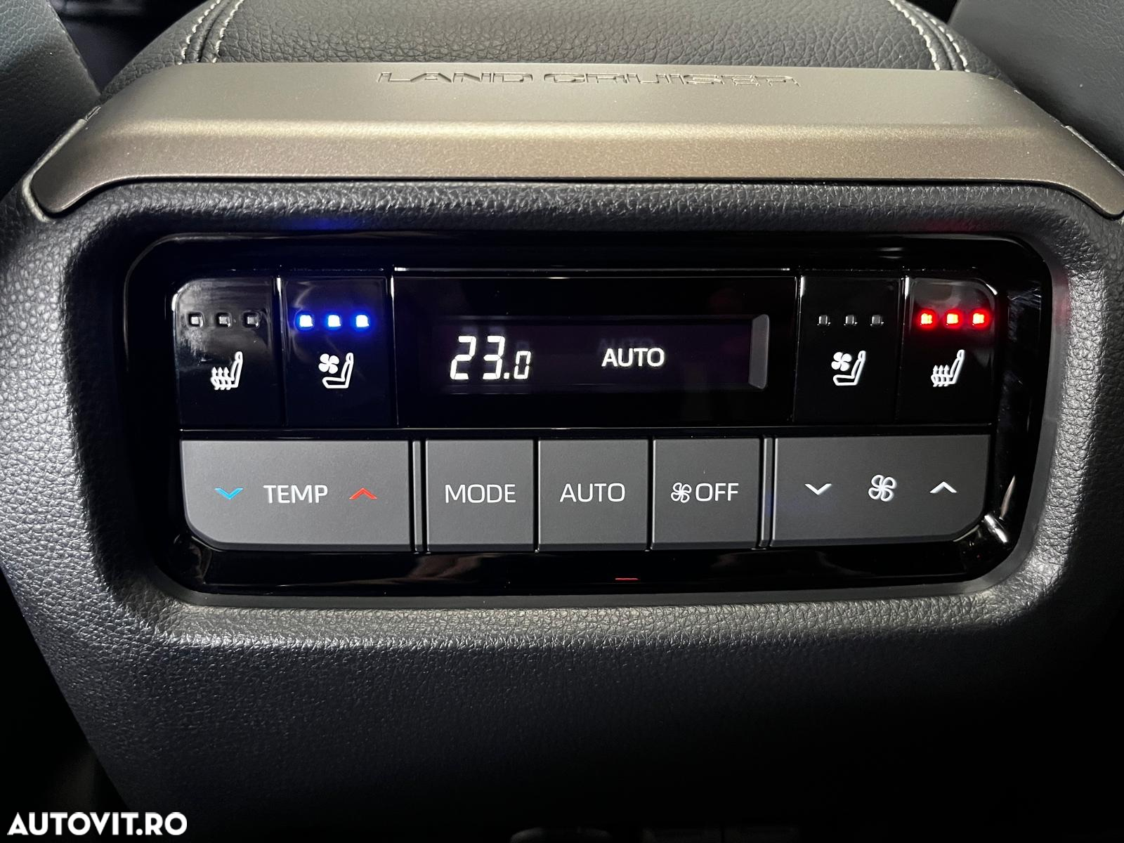 Toyota Land Cruiser 2.8l D-4D 204 CP A/T 7 locuri Luxury AVS Black - 14