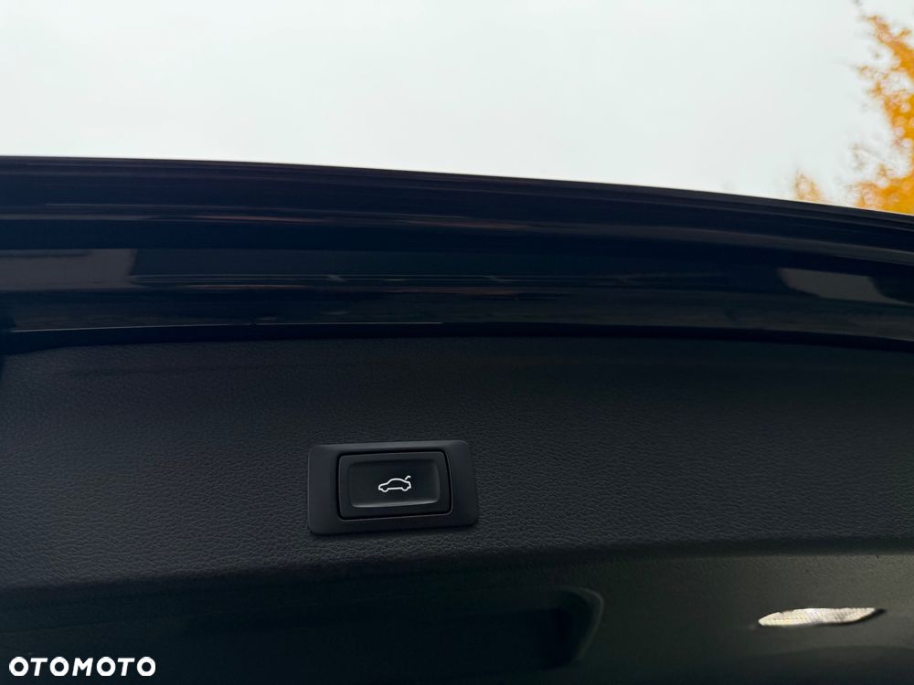Audi A4 Avant 40 TFSI sport - 16