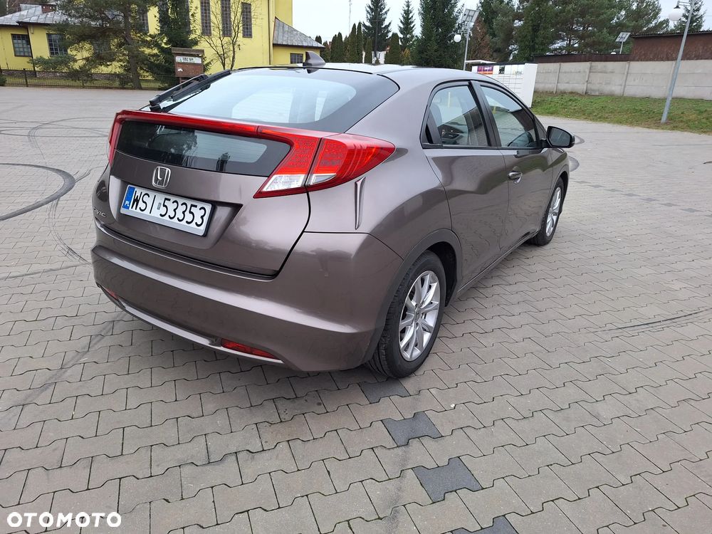 Honda Civic 1.4 Comfort - 7