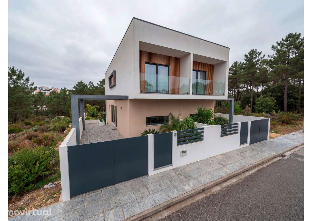 Fantástica Moradia Nova geminada T3+1 C/Piscina - Grande imagem: 2/14