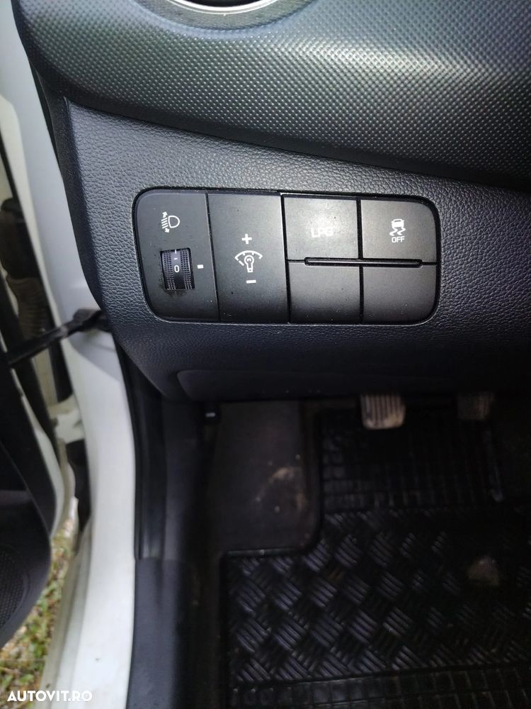 Hyundai i10 - 6