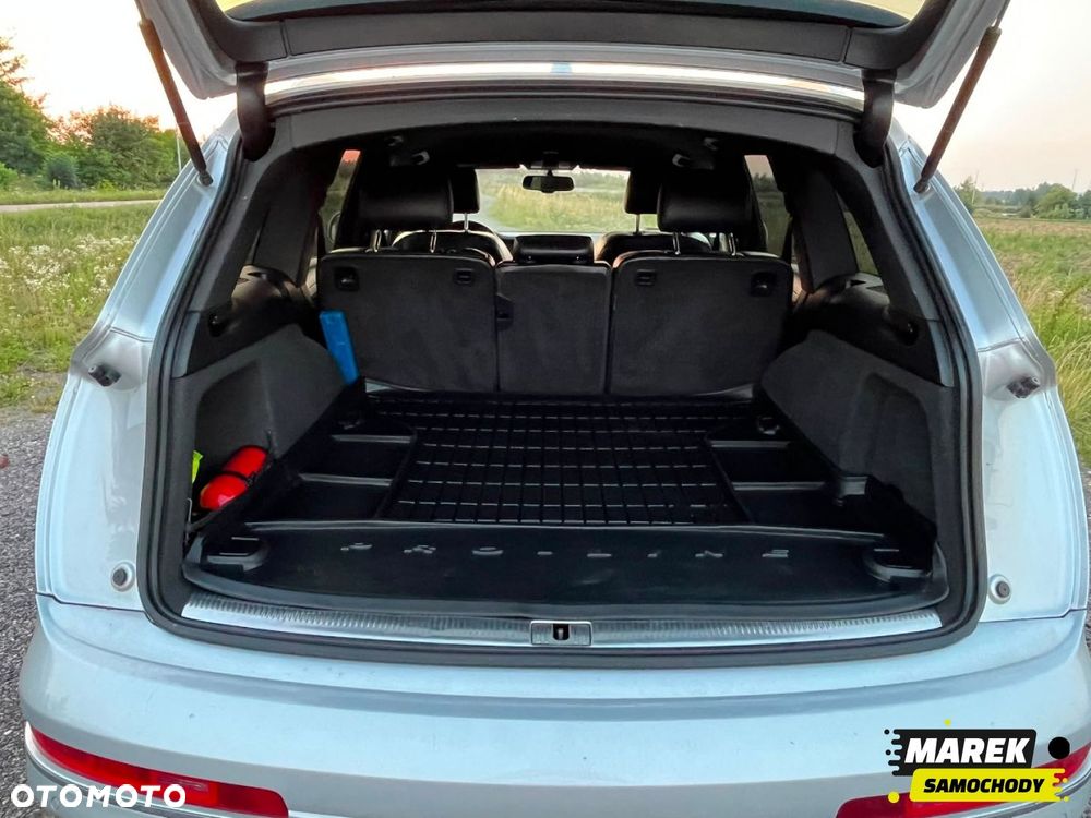 Audi Q7 - 9