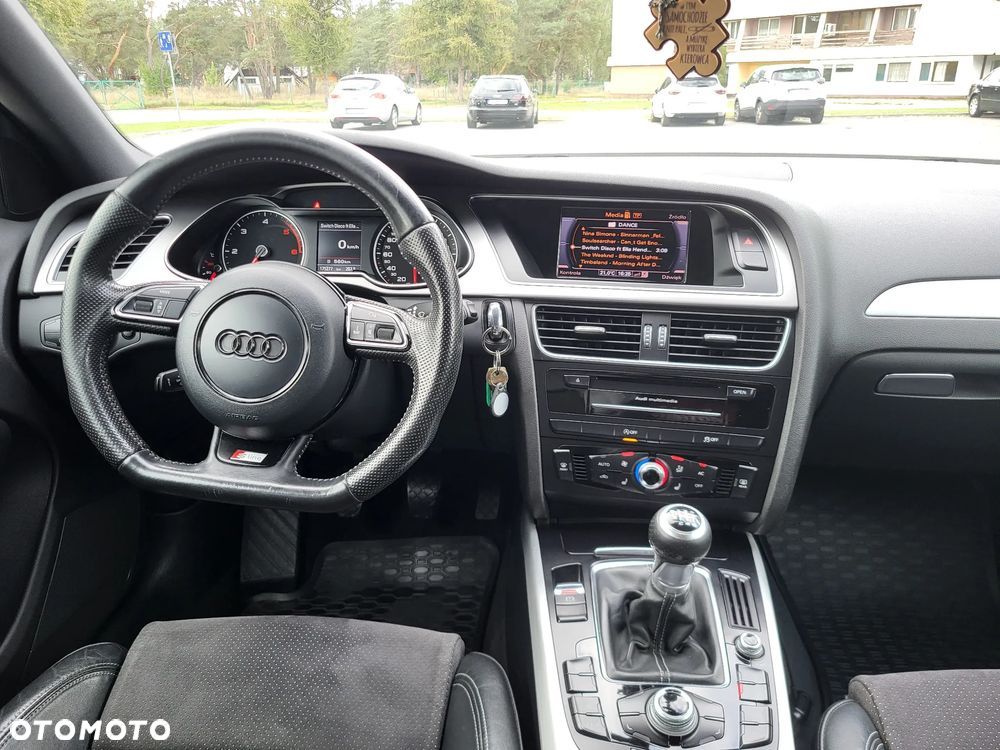 Audi A4 - 11