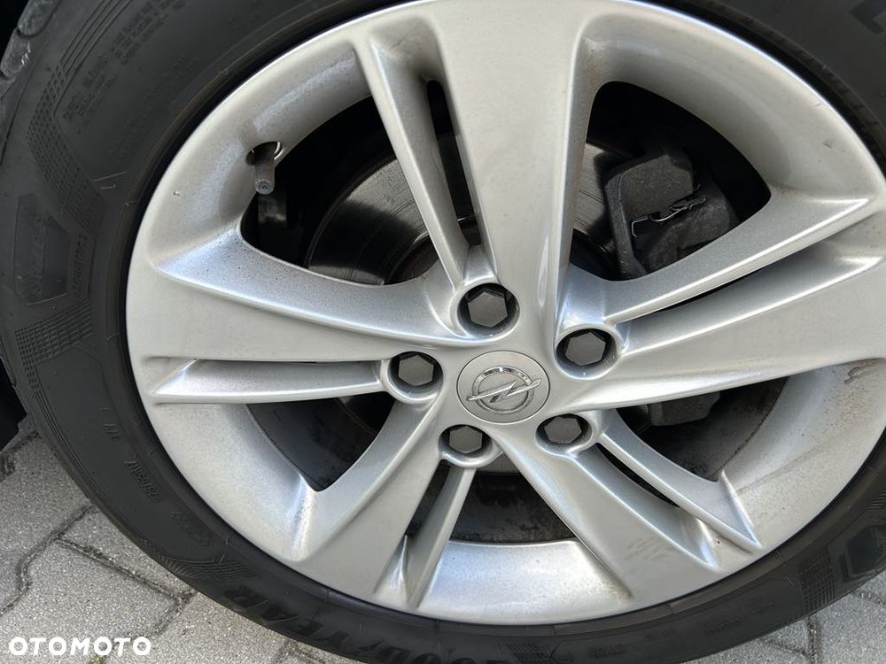 Opel Insignia 1.6 Automatik Dynamic - 11