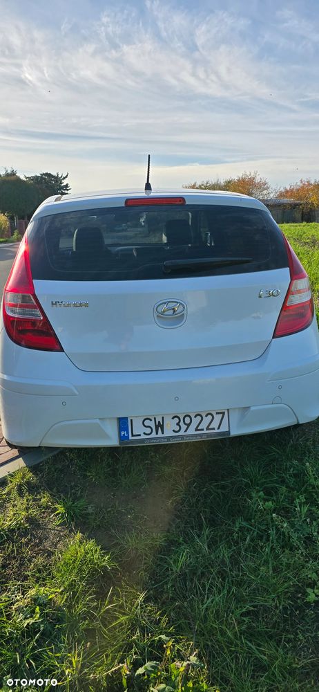 Hyundai I30 2011 photo 4