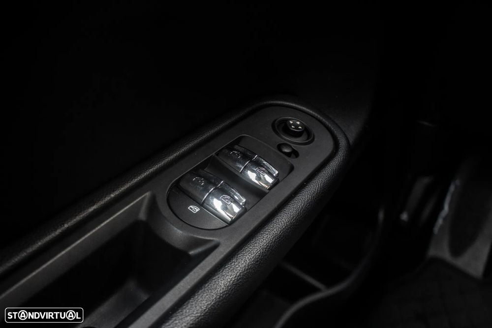 MINI Countryman One D Essential - 22