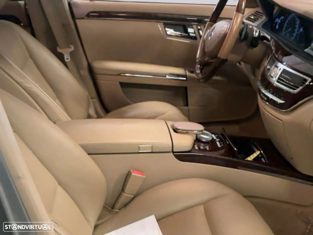 Mercedes-Benz S 400 Hybrid - 8