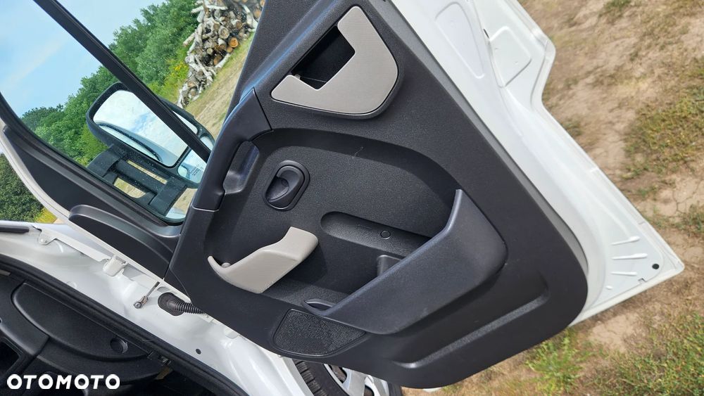 Renault Master - 33