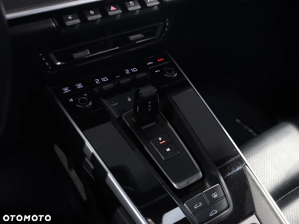 Porsche 911 Carrera Turbo S - 25