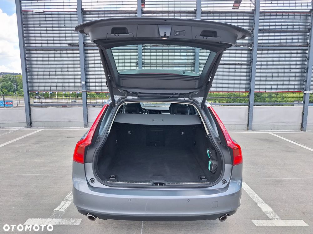Volvo V90 T4 Momentum Pro - 12