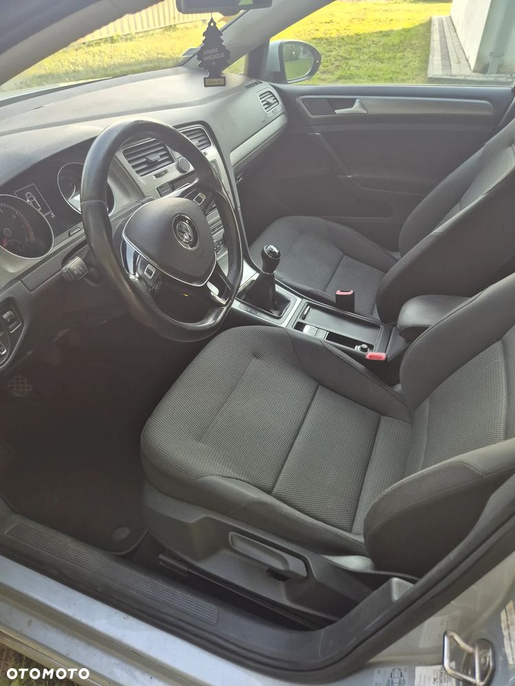 Volkswagen Golf 1.2 TSI BlueMotion Technology Comfortline - 17