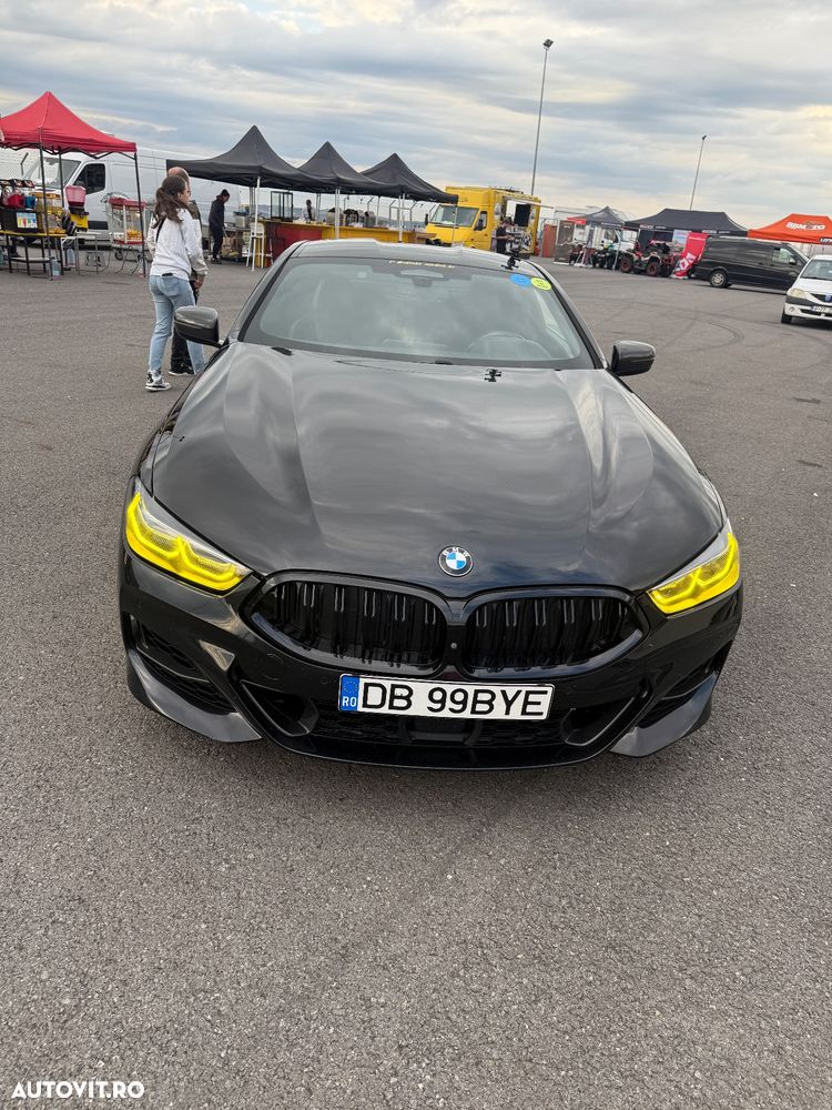 BMW Seria 8 - 24