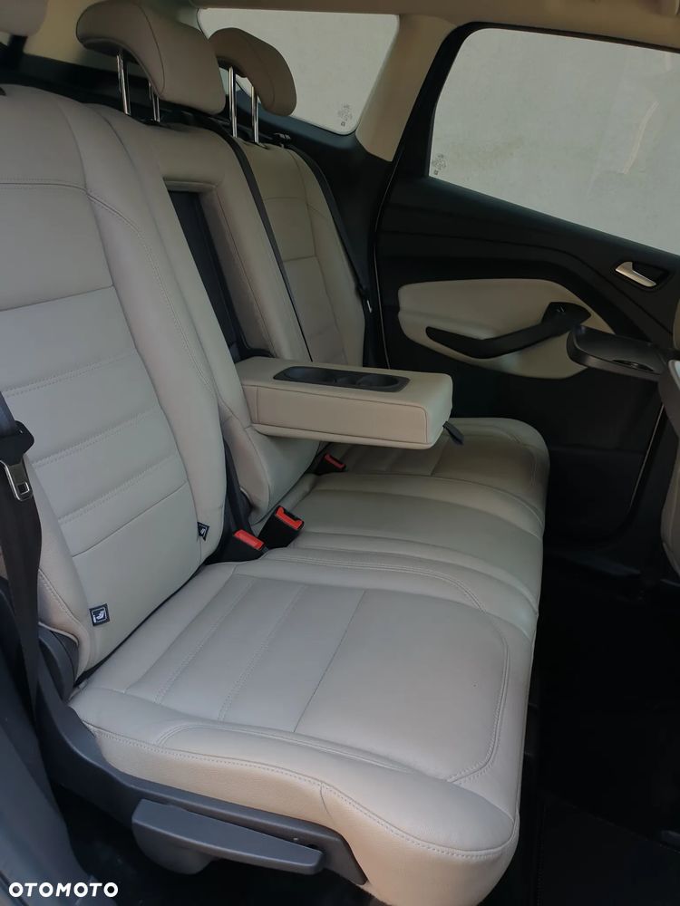 Ford Kuga 2.0 TDCi 4x4 Individual - 37