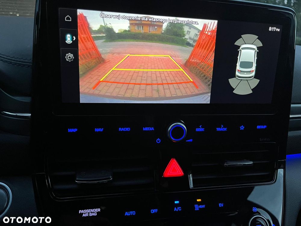 Hyundai IONIQ Premium - 12