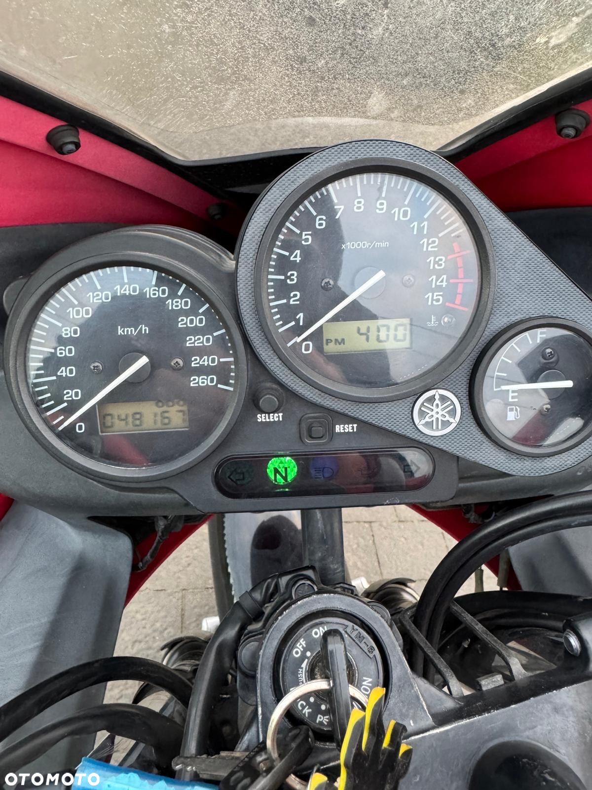 Yamaha FZS - 4