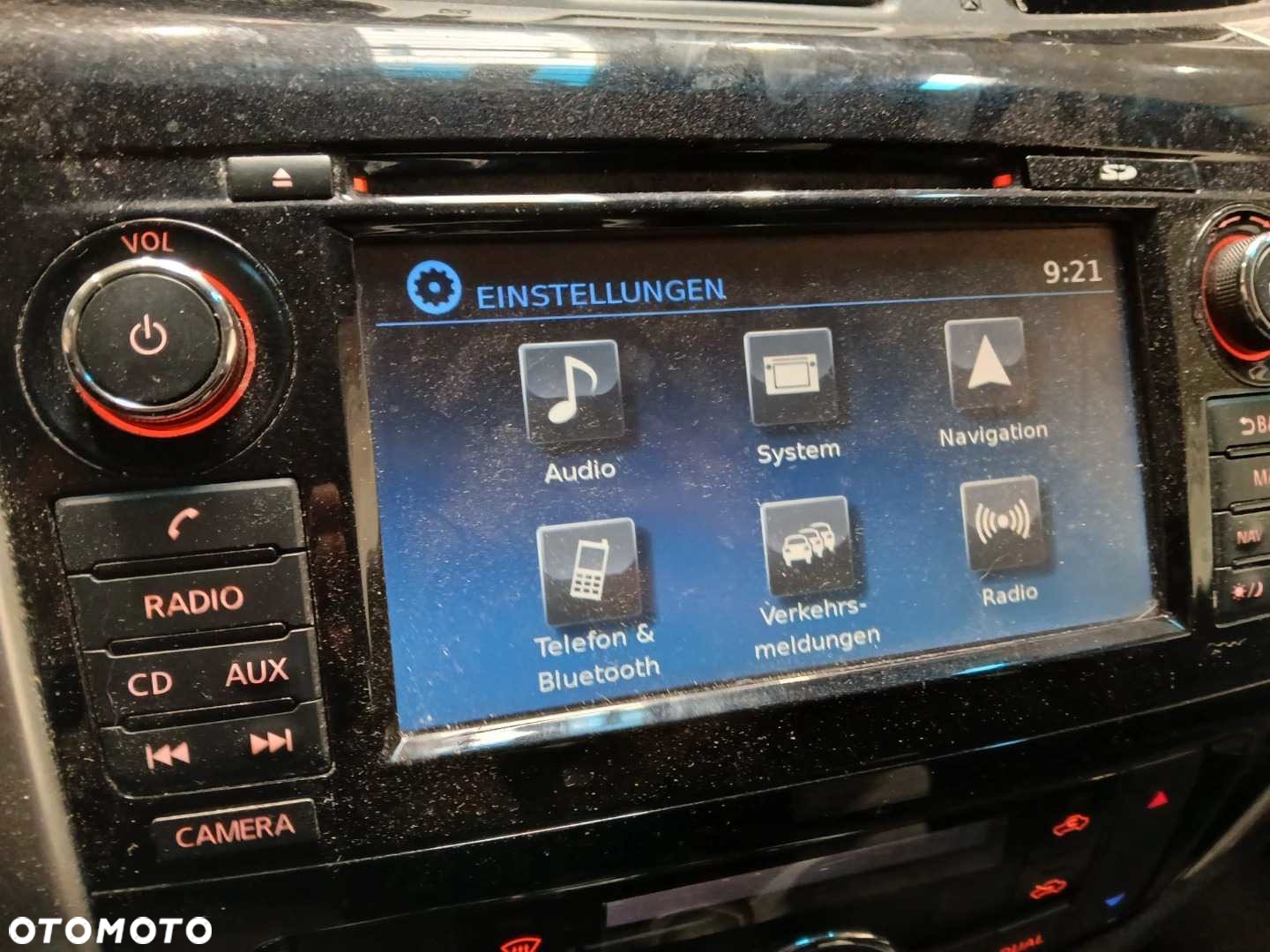 Nissan Navara DC 4x4 Autm N-Connecta - 18