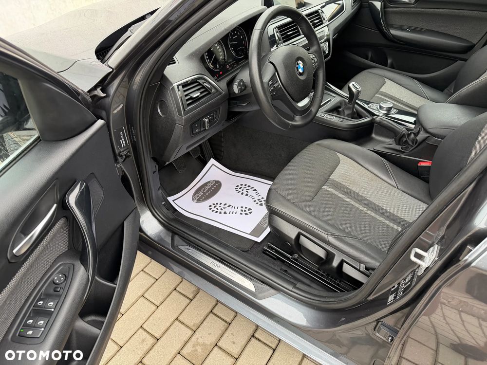 BMW Seria 1 118i - 27