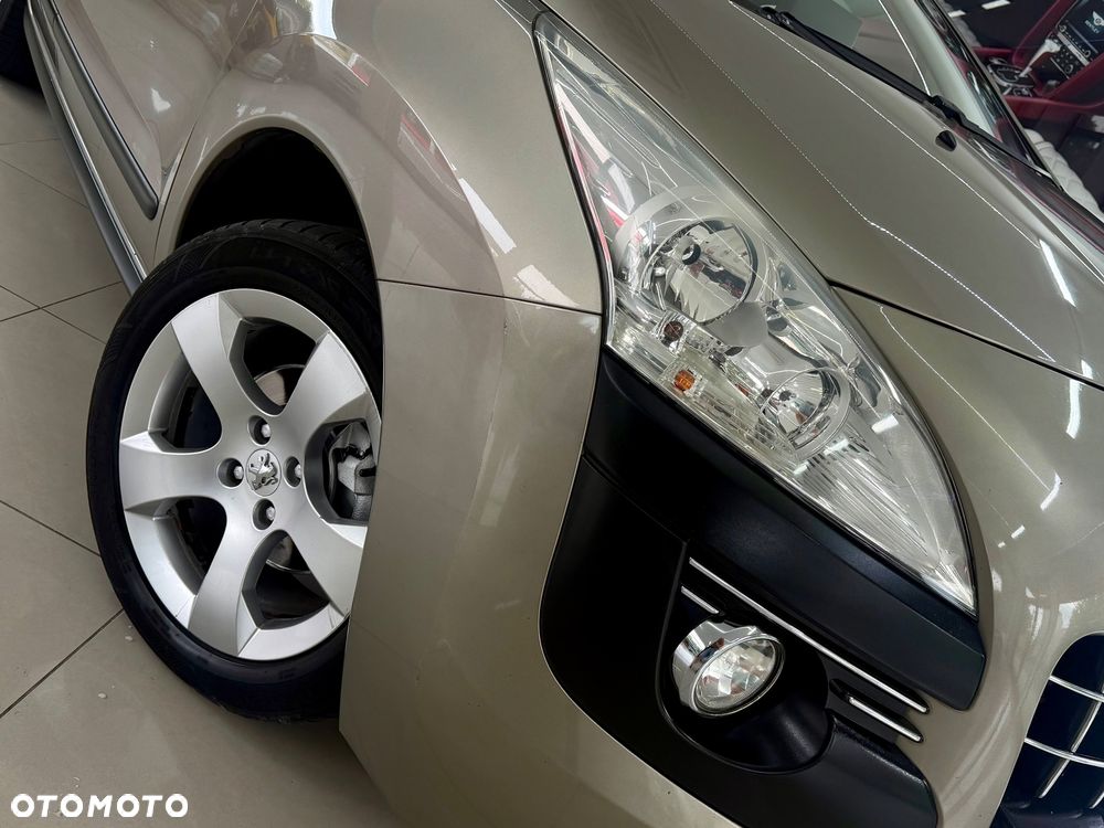 Peugeot 3008 1.6 Premium - 26